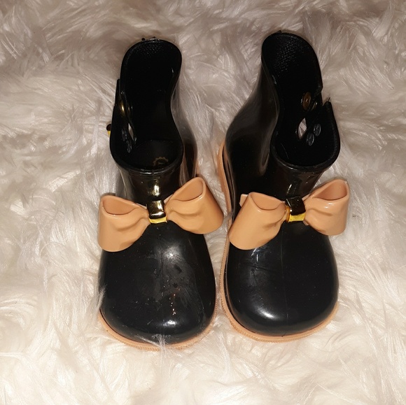 Toddler boots - Picture 1 of 2